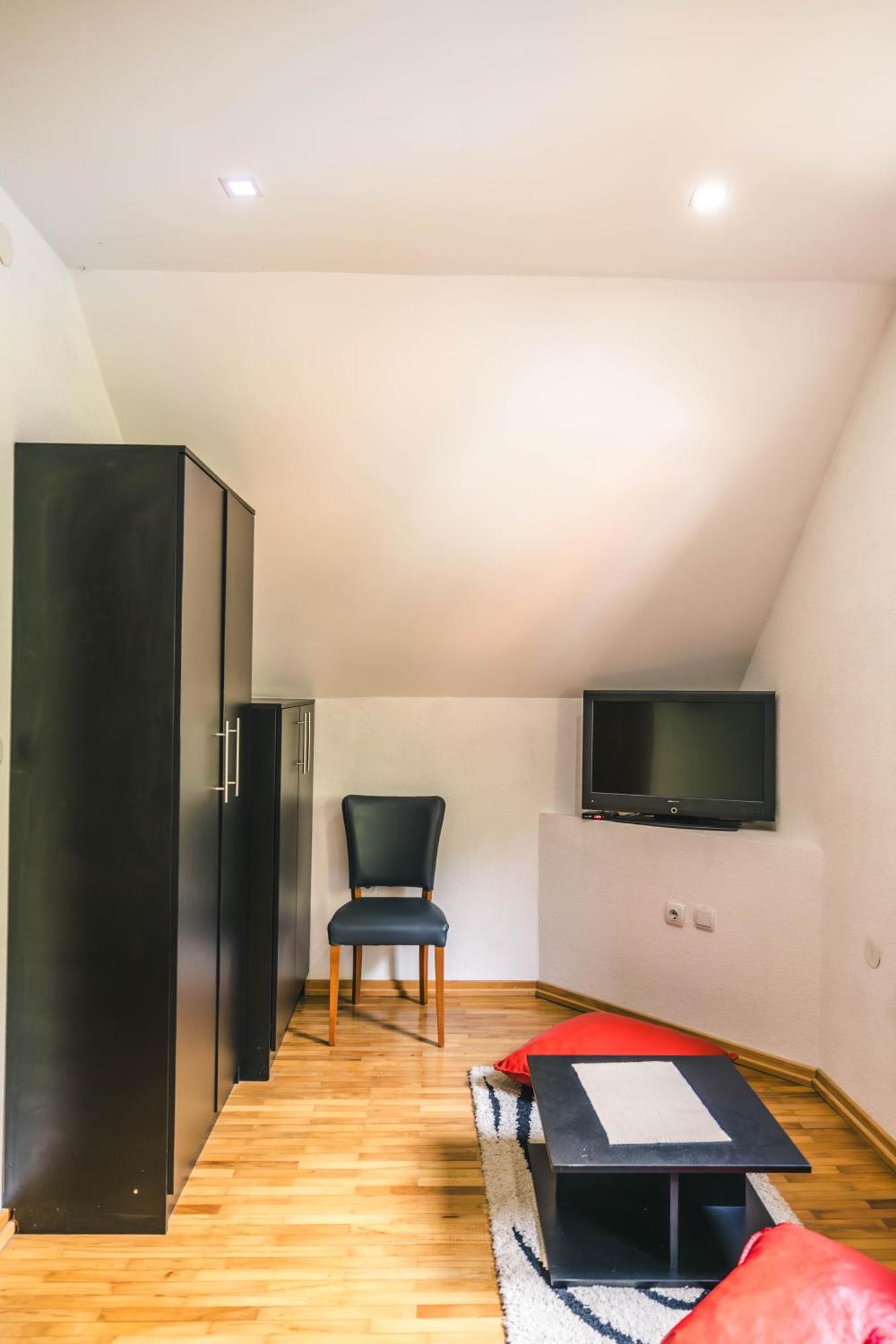 Lodge Zeleni Svet Crni Vrh Kültér fotó